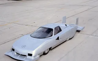 68934