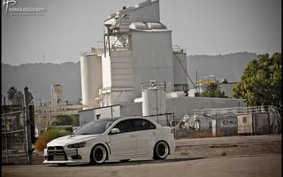 57333